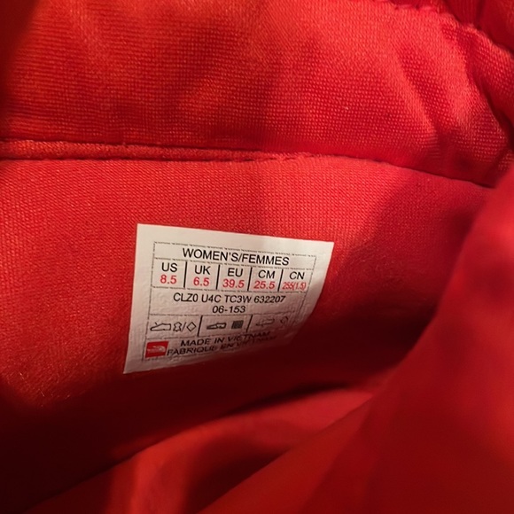 The North Face Boots - Picture 5 of 6